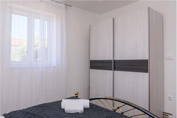 Apartment A2, for 5 persons