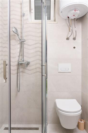 Apartment A2, for 5 persons