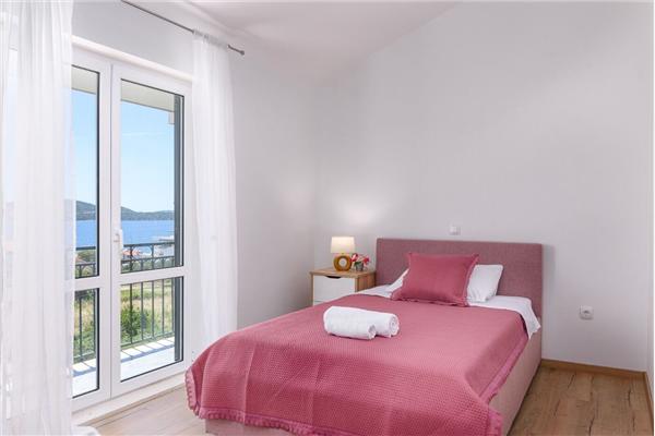 Apartment A1, for 6 persons