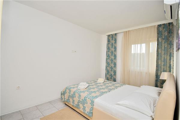 House K1, for 9 persons