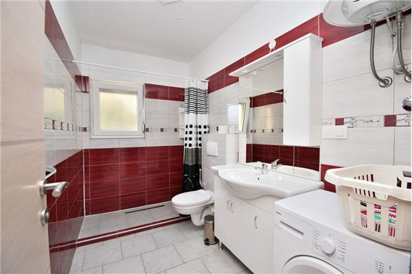 House K1, for 9 persons