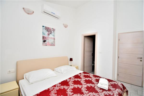 House K1, for 9 persons