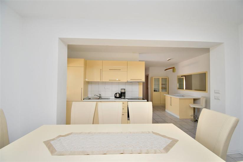 House K1, for 9 persons