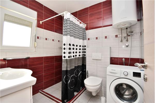 House K1, for 9 persons