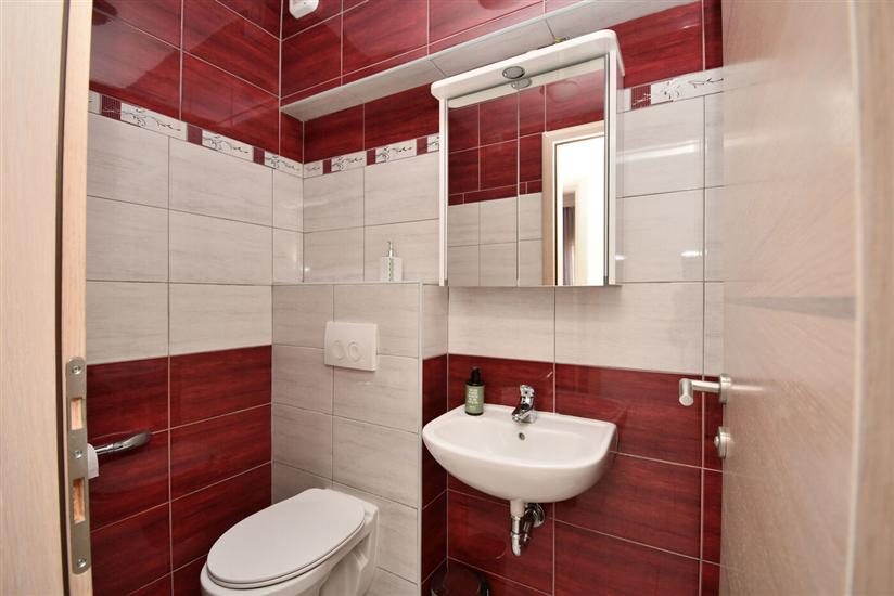 House K1, for 9 persons