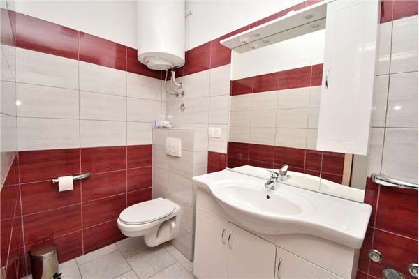 House K1, for 9 persons