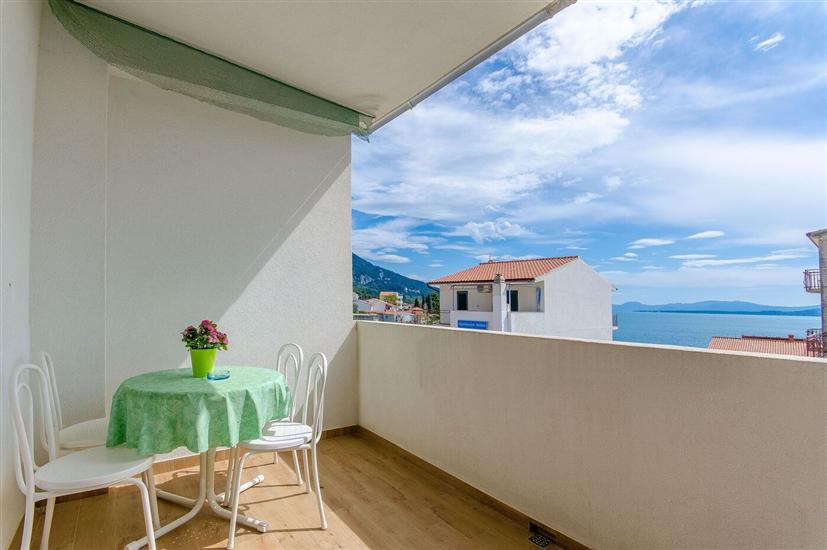 Apartment A1, for 5 persons