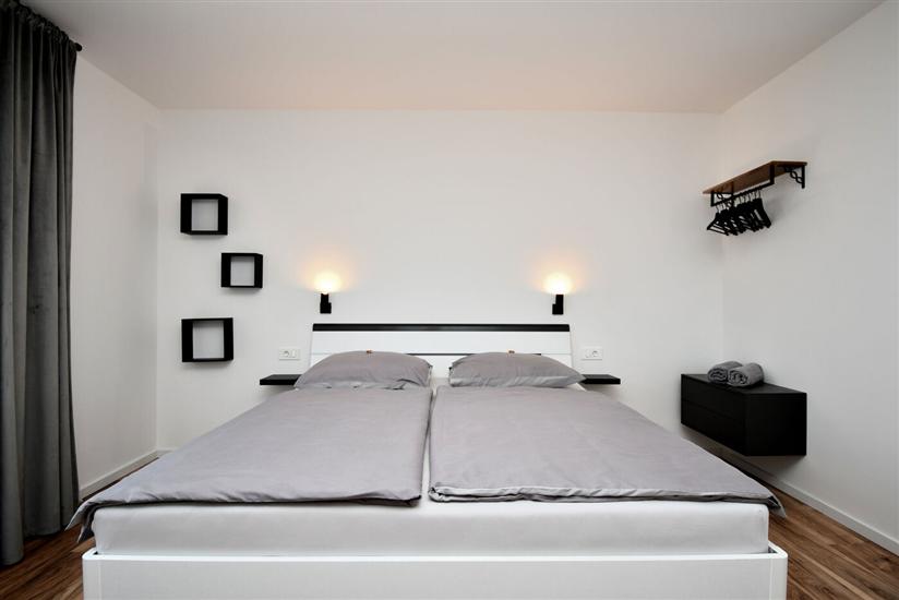 Apartment A1, for 6 persons