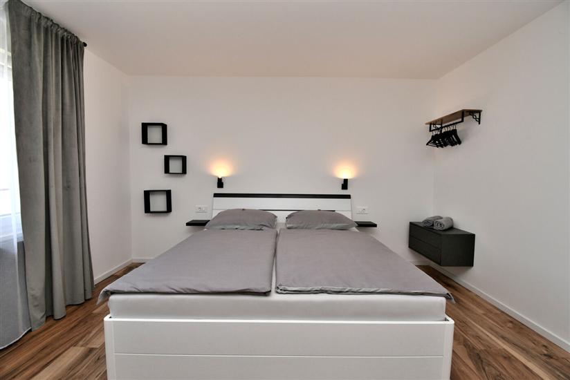 Apartment A1, for 6 persons