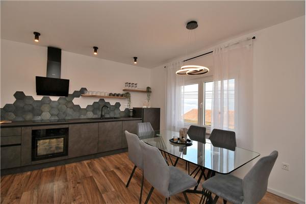 Apartment A1, for 6 persons