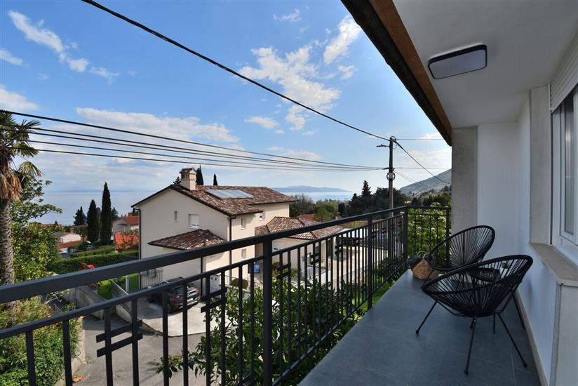 Apartment A1, for 6 persons