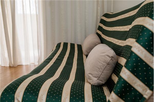 Room S3, for 3 persons