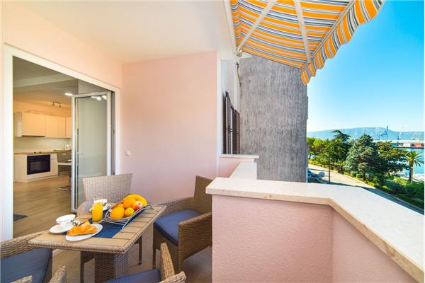 Apartment A1, for 4 persons