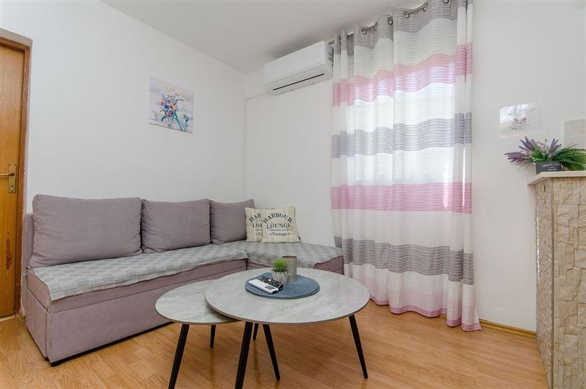 Apartment A1, for 3 persons
