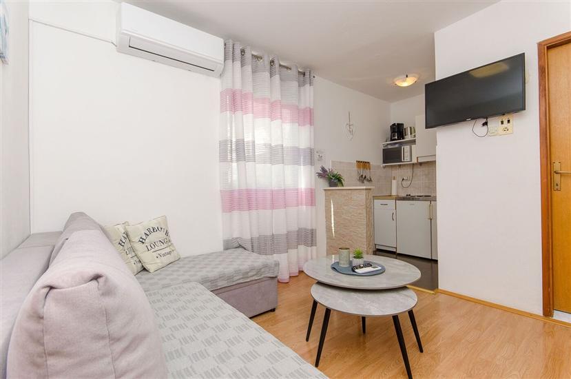 Apartment A1, for 3 persons