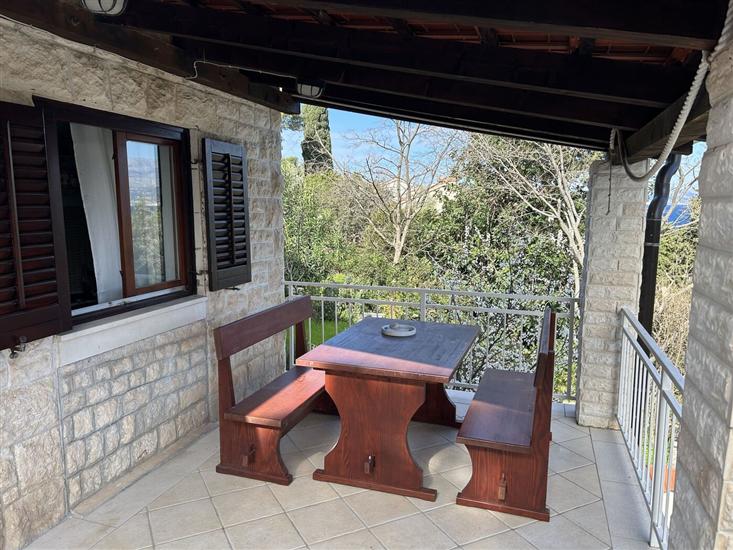 Apartment A1, for 5 persons