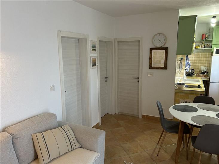 Apartment A1, for 5 persons