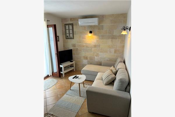 Apartment A1, for 5 persons