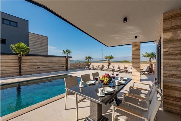 House K1, for 10 persons