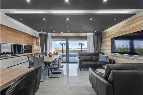 House K1, for 10 persons