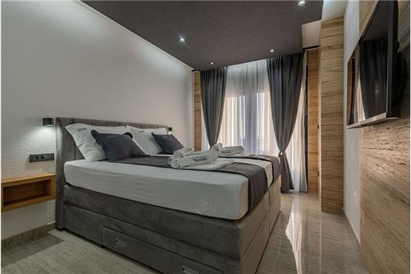 House K1, for 10 persons