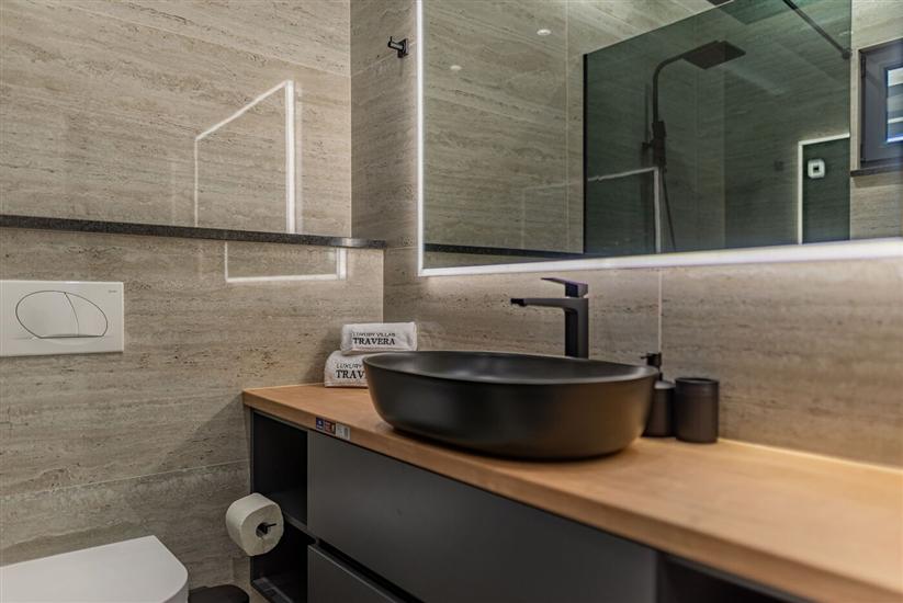 House K1, for 10 persons