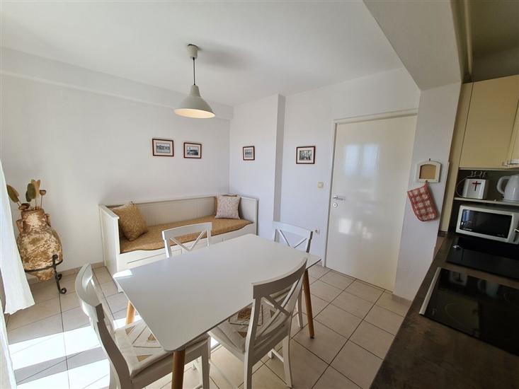 Apartment A2, for 4 persons