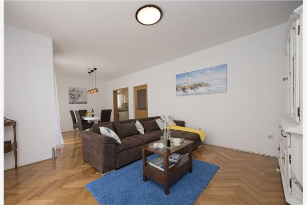 Apartment A1, for 6 persons