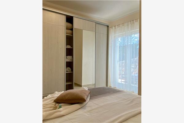 Apartment A2, for 6 persons