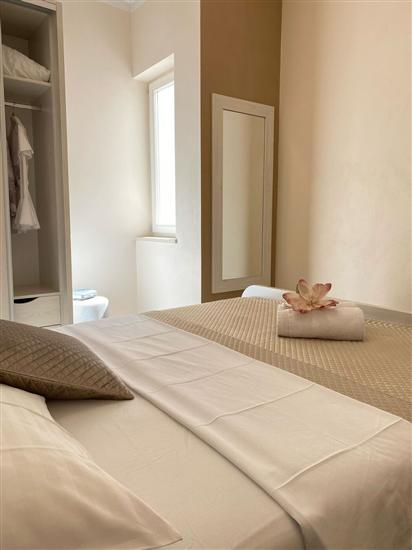 Apartment A2, for 6 persons