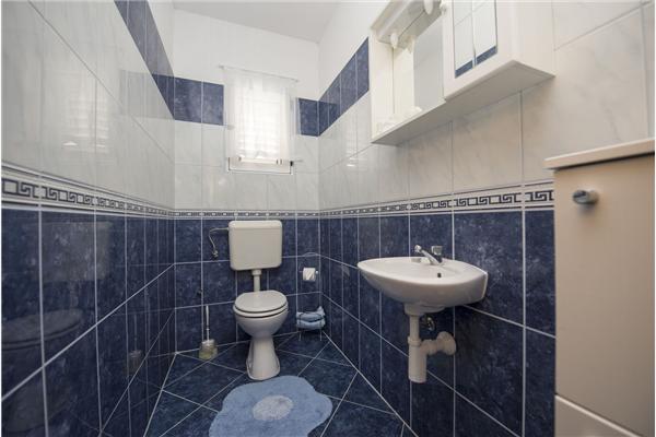 Apartment A1, for 6 persons