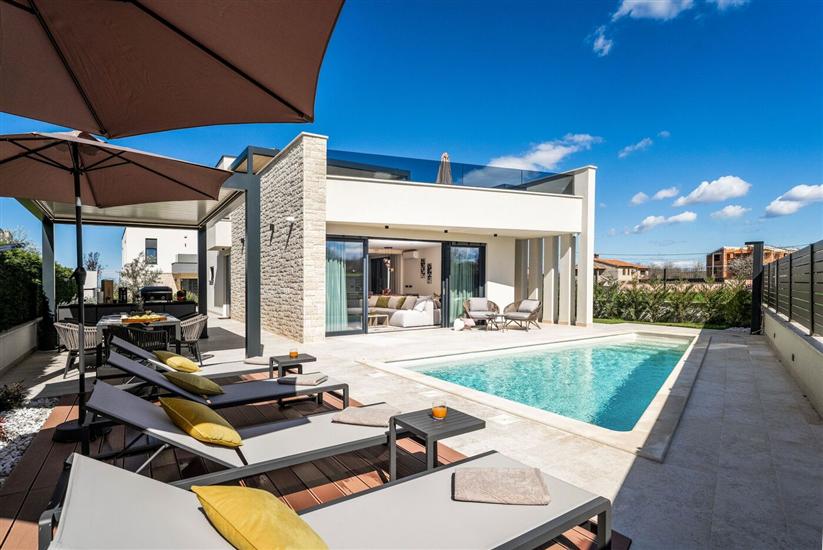 Villa Pelin Exclusive s bazenom i jacuzzijem