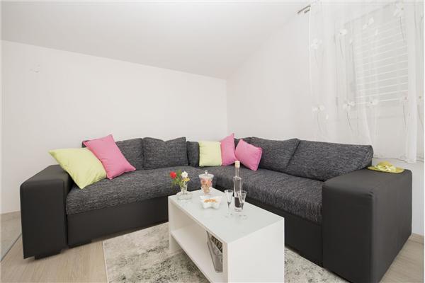 Apartment A2, for 5 persons
