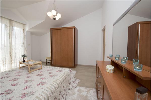 Apartment A2, for 5 persons