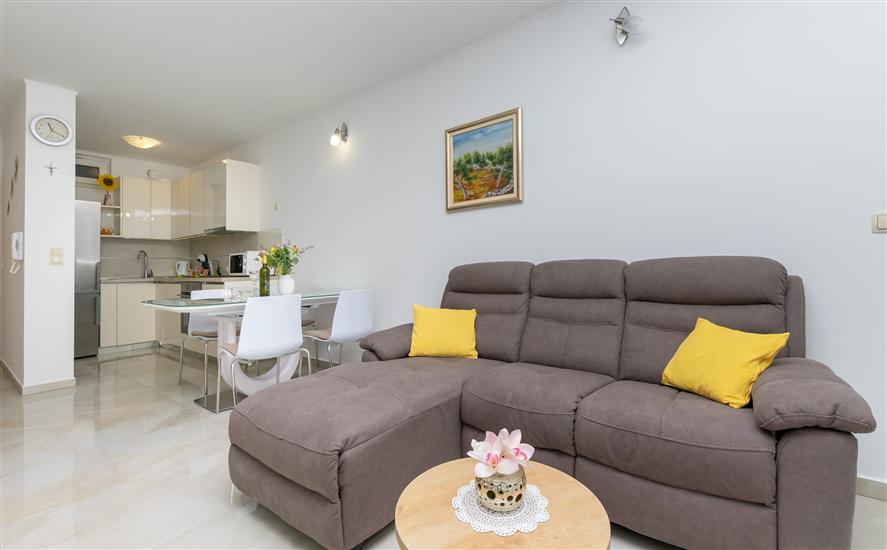 Apartment A1, for 4 persons