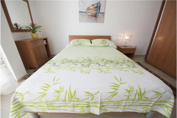 Apartment A2, for 5 persons