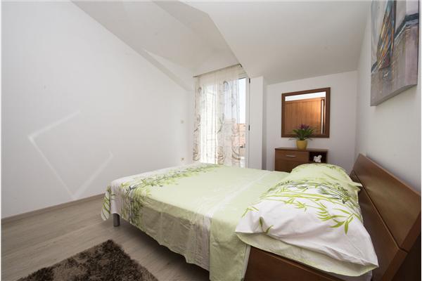 Apartment A2, for 5 persons