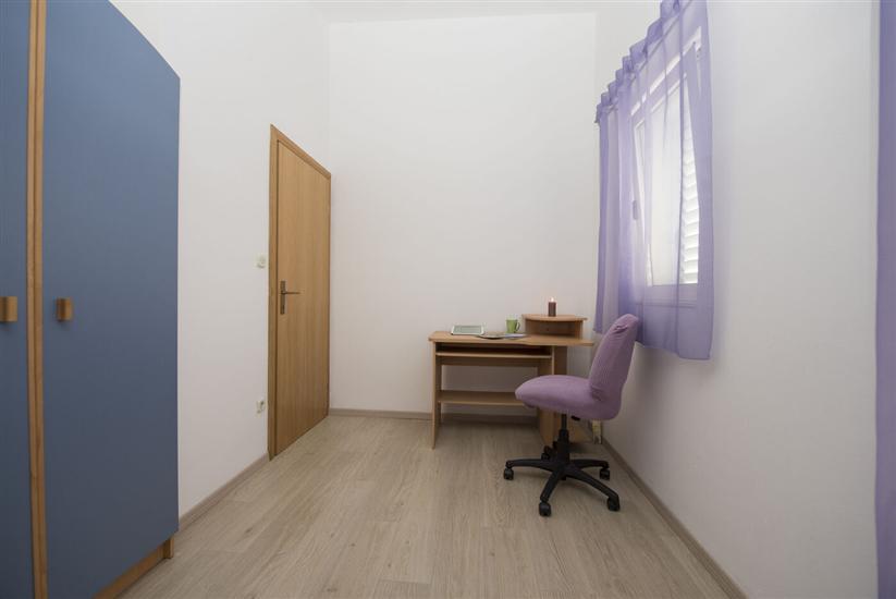 Apartment A2, for 5 persons