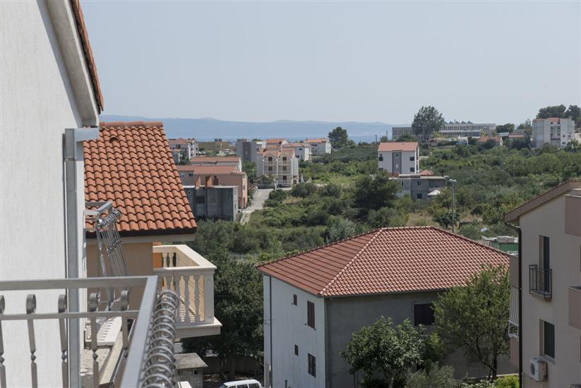 Apartment A2, for 5 persons