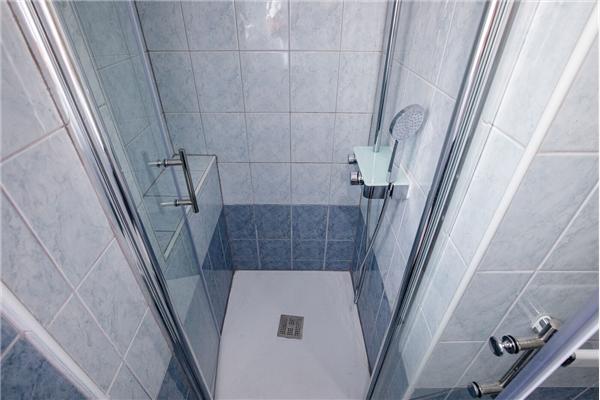 Room S6, for 4 persons