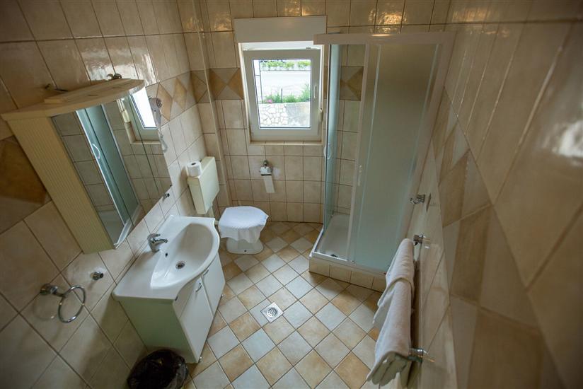 Room S7, for 4 persons