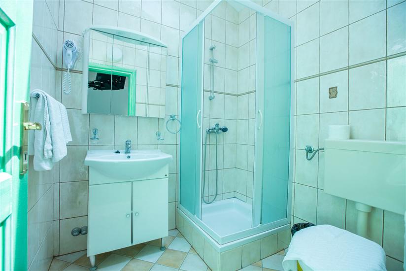 Room S10, for 2 persons