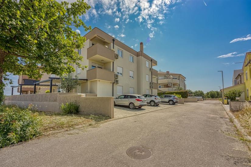 Apartment Karan