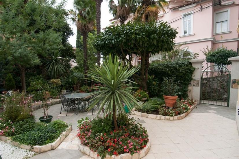 Apartments Villa Antonija