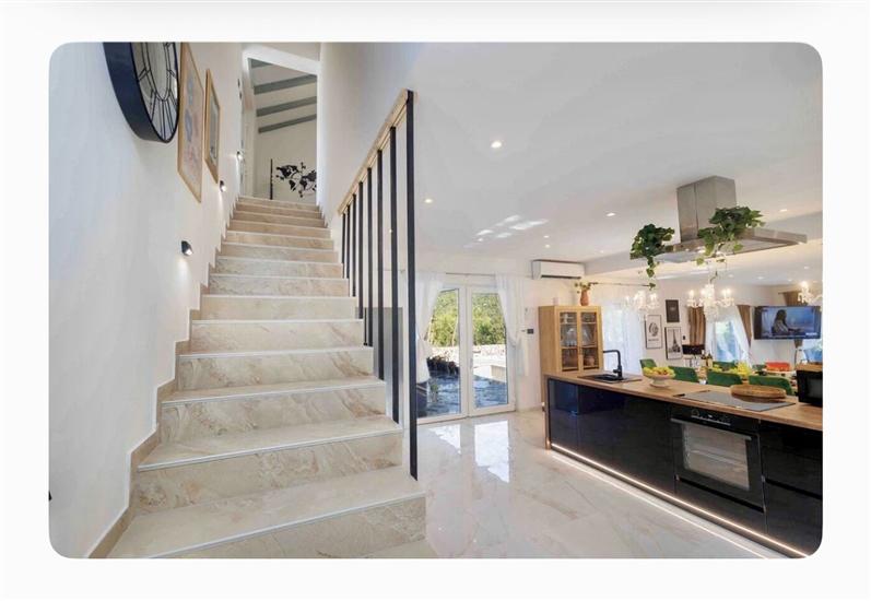 House K1, for 8 persons