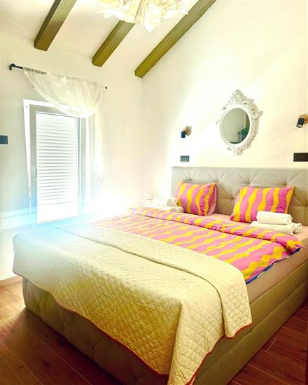 House K1, for 8 persons