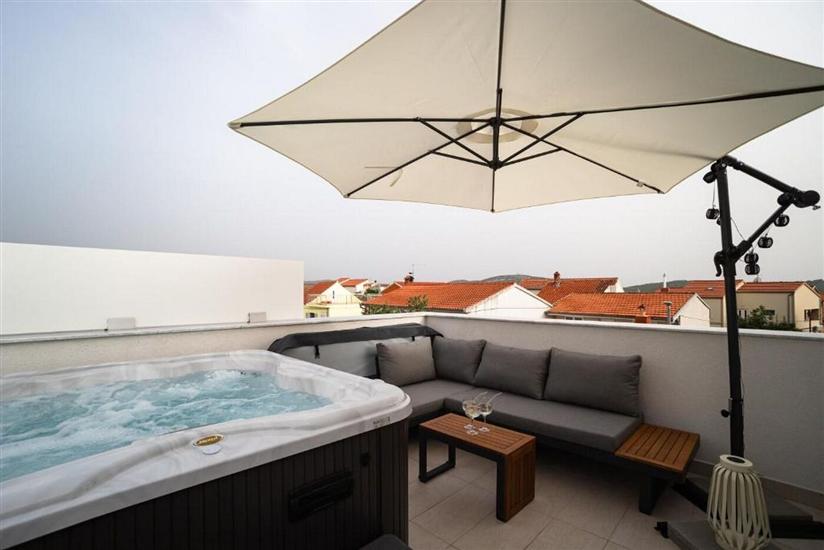 Dom Sauna&roof jacuzzi