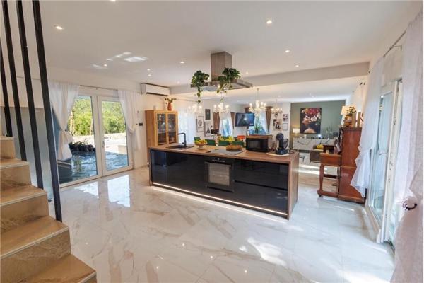 House K1, for 8 persons