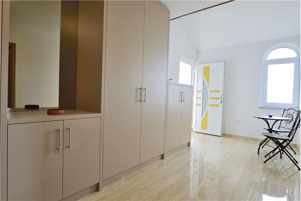 Apartment A1, for 6 persons