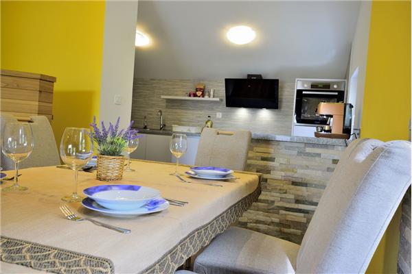 Apartment A1, for 6 persons